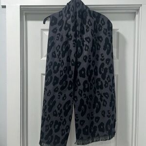 Double Sided Leopard Print and Checker Print Scarf